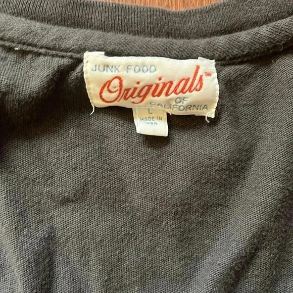 Chicago Bulls Junk Food V Neck T-shirt - Picture 2 of 5